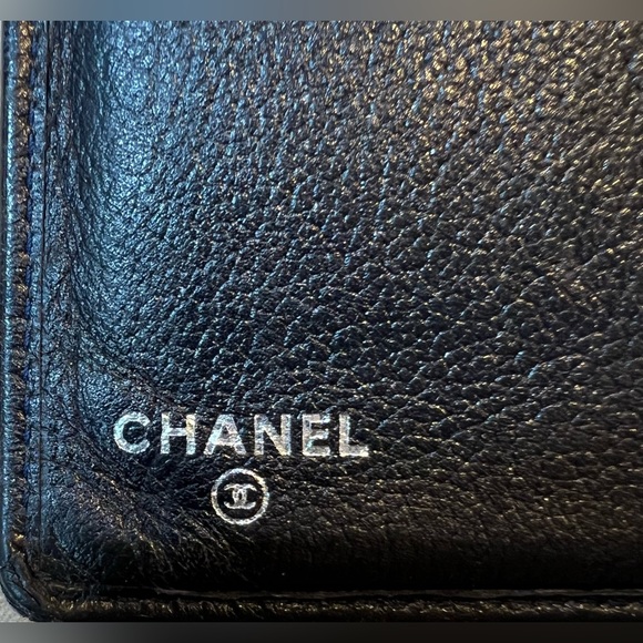 CHANEL Camellia Coco Black Leather Bifold Long Wallet - Picture 16 of 16